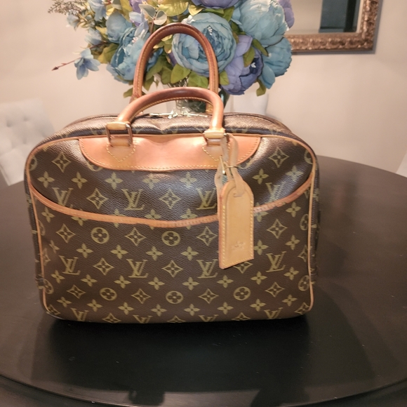 Louis Vuitton Deauville - Picture 4 of 16